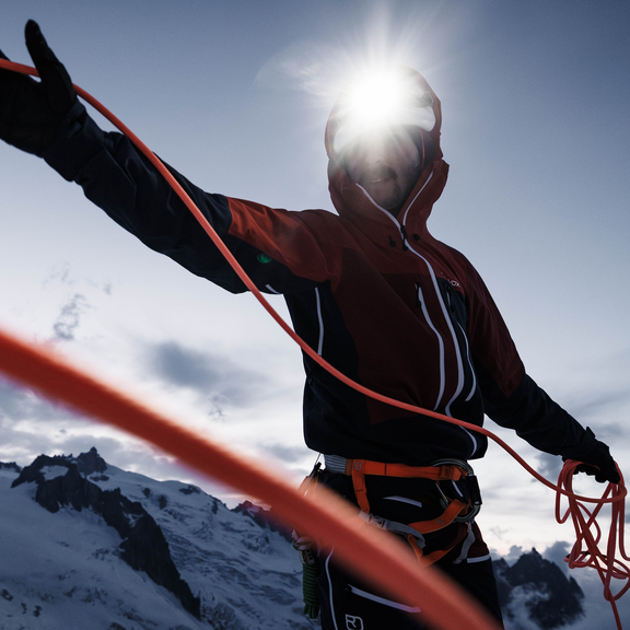 ballaholic ウォームアップウェア M 黒/赤/青 ballaholic ウォームアップウェア M 黒/赤/青 ballaholic ウォーム